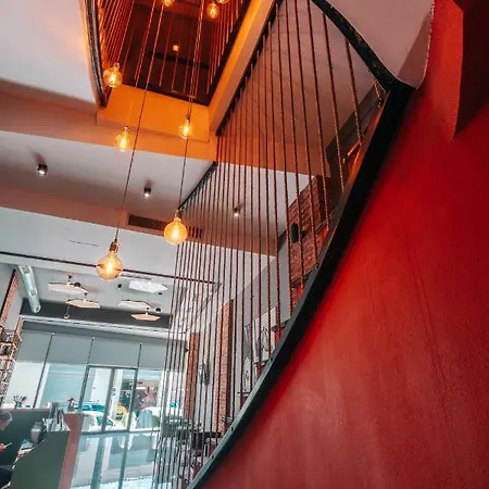 Arc Tirana 호텔 3*