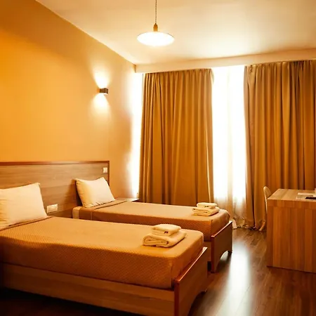 Arc Tirana 호텔 3*