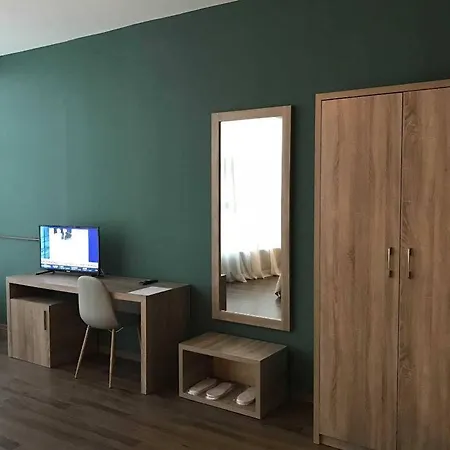 Arc Hotel