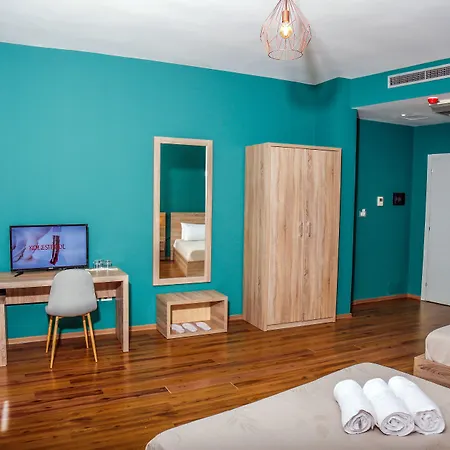 Arc Tirana 3*