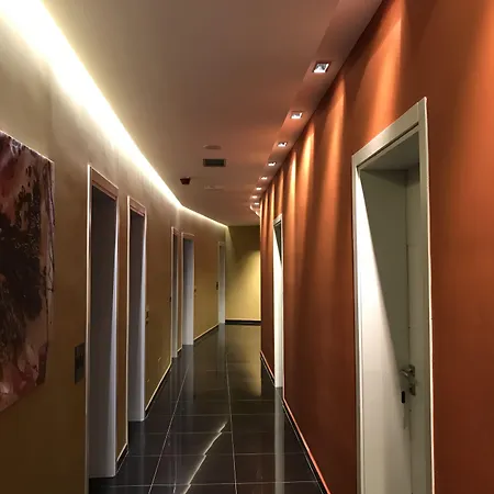 Arc Tirana Szálloda