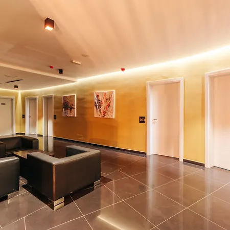 Arc Tirana Szálloda 3*