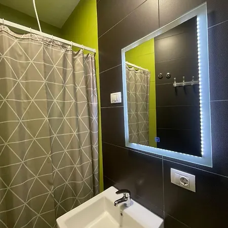 Arc Tirana 3*