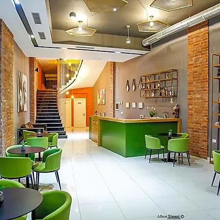 Arc Tirana Hotel 3*