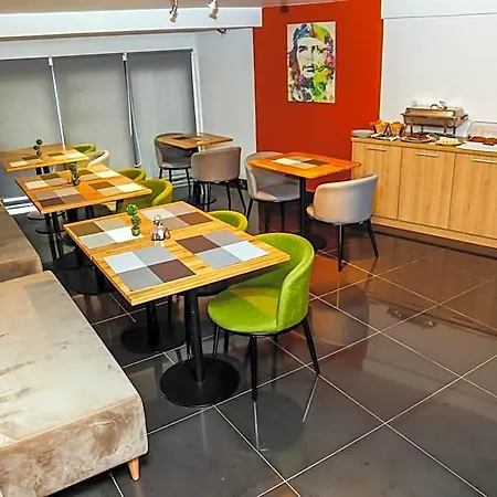 Arc Tirana 3* Yzberishti