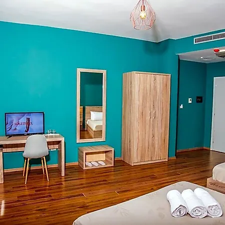 Hotel Arc Tirana 3*