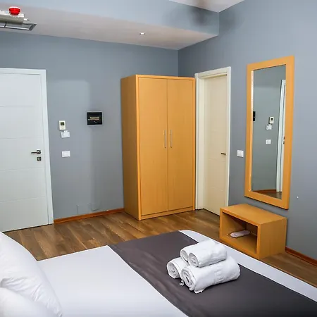 Arc Tirana 3*