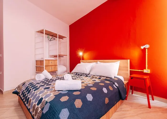 Arc Tirana 3*