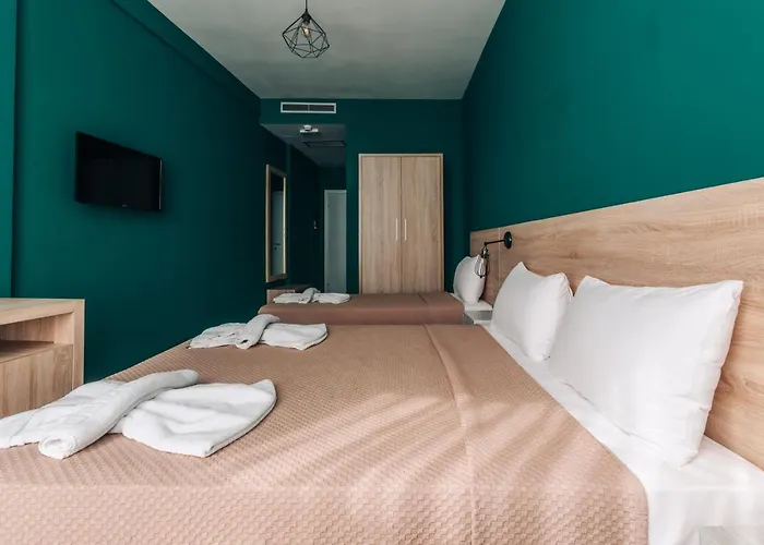 Arc Tirana 3*