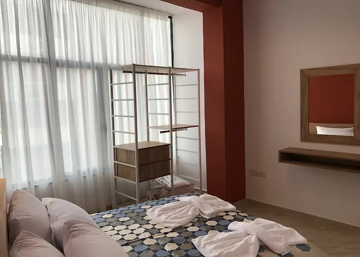 Arc Tirana Ξενοδοχείο Yzberishti